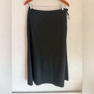 Jones New York Asymmetrical Black  new with tags Skirt size 12